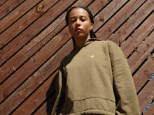 Charger l&#39;image dans la galerie, Olive Oversized Cropped Hoodie
