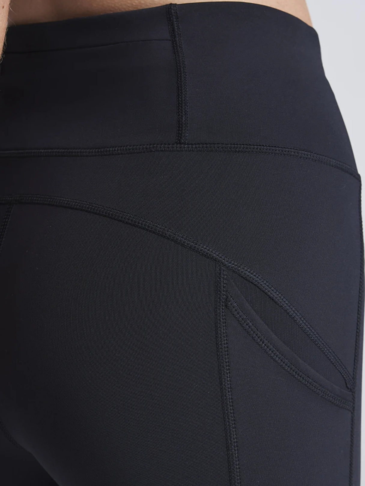 Undivided Tech Leggings