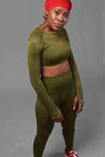 Load image into Gallery viewer, Green Long Sleeved Gym Set
